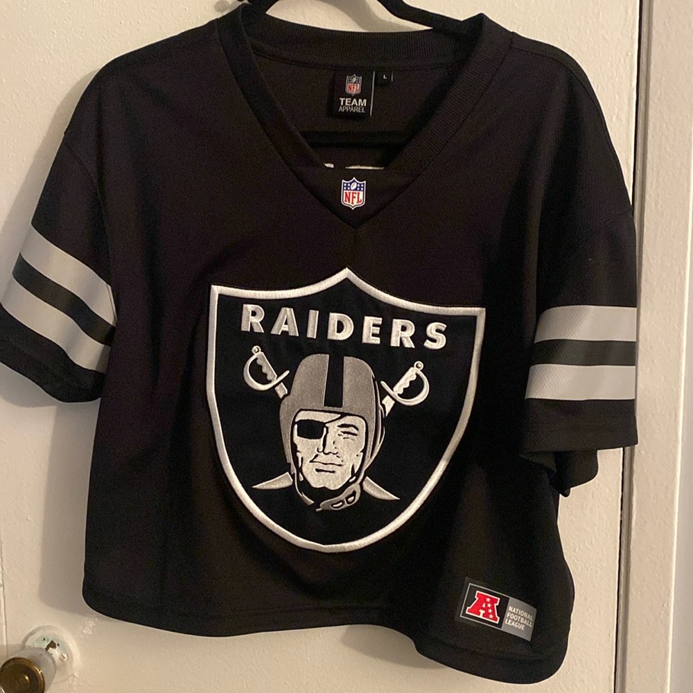 Raiders new cropped jersey